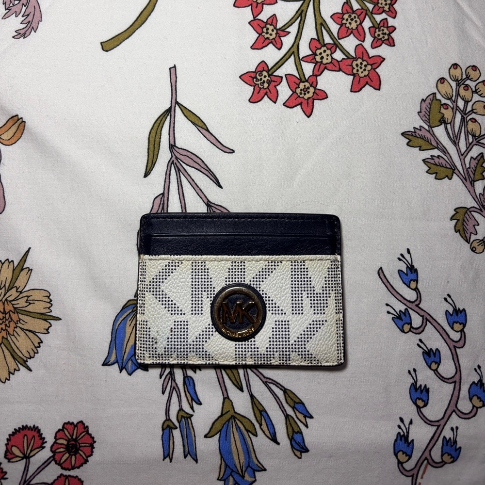 Michael Kors Black and Cream Card Holder